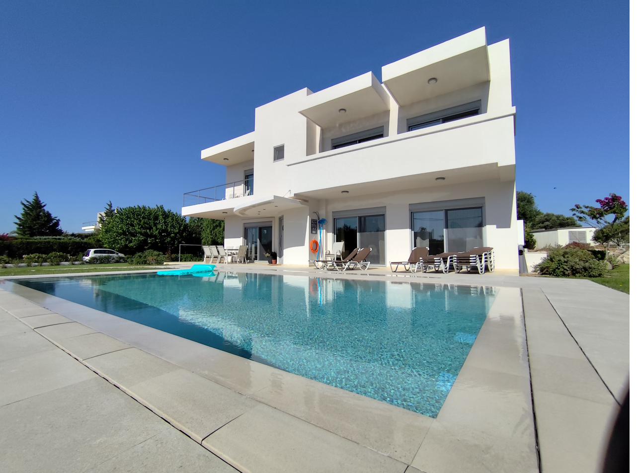 Home22 villa exterior